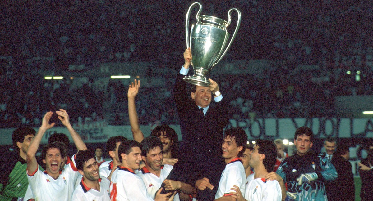 C’è solo un presidente: il docufilm che ripercorre il viaggio nel mondo del calcio di Silvio Berlusconi