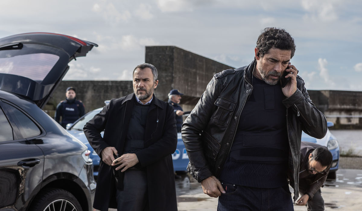 I Bastardi di Pizzofalcone 4, meno singolo e più gruppo per far evolvere la serie: la recensione