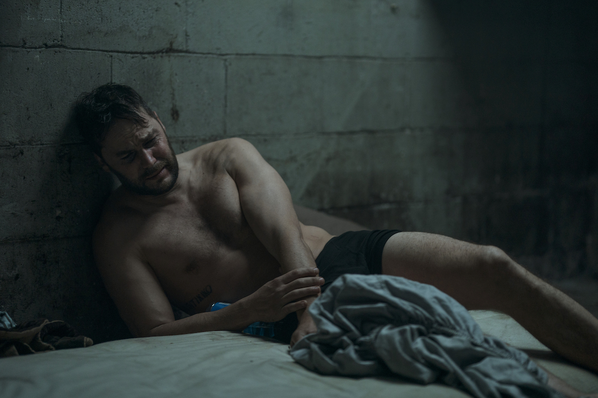 Le foto di Painkiller, la miniserie Netflix